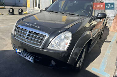 Внедорожник / Кроссовер SsangYong Rexton 2009 в 