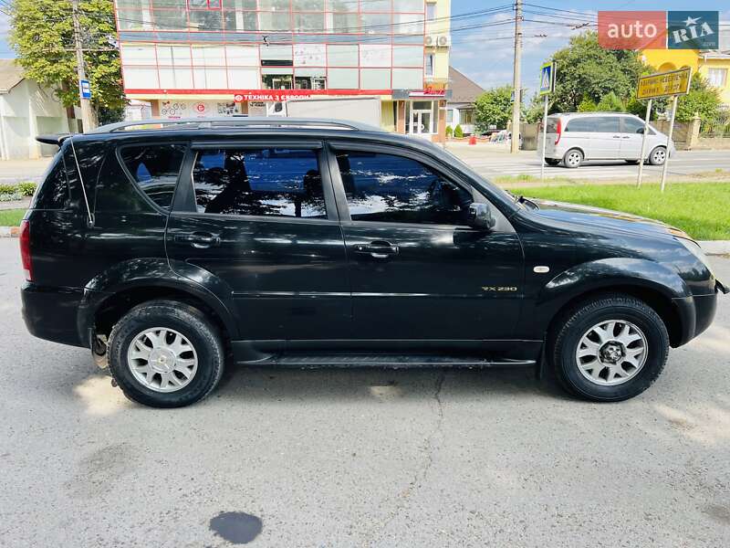 Позашляховик / Кросовер SsangYong Rexton 2004 в Чернівцях