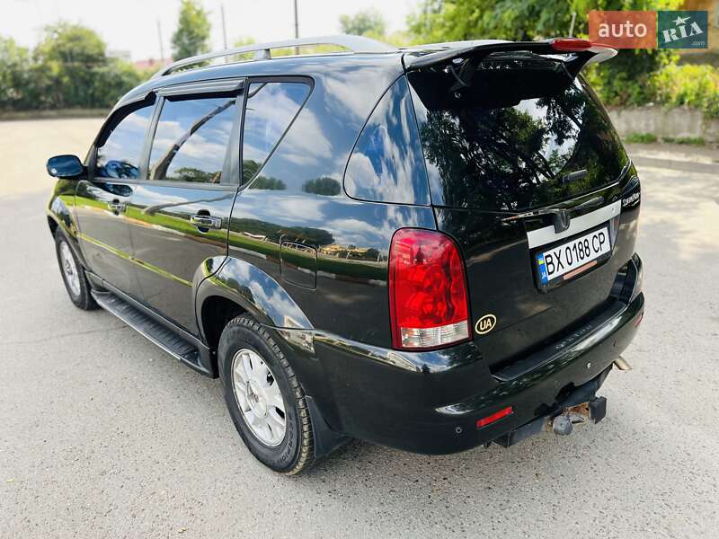 Позашляховик / Кросовер SsangYong Rexton 2004 в Чернівцях