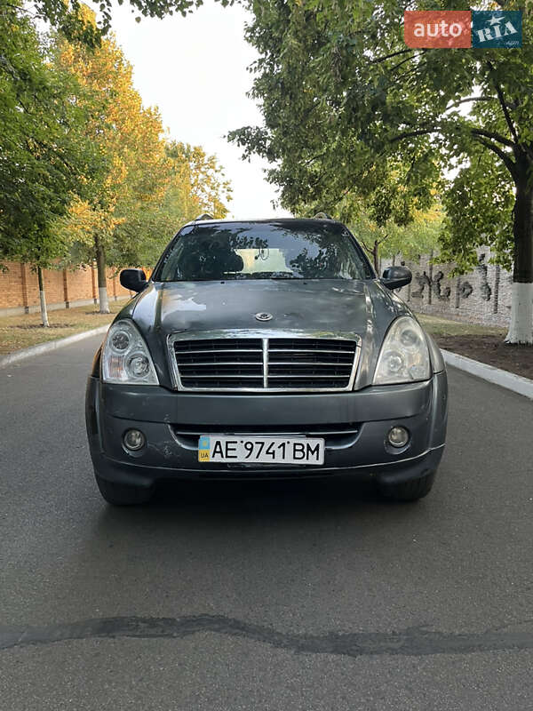 Внедорожник / Кроссовер SsangYong Rexton 2007 в Днепре фото 2 Внедорожник / Кроссовер SsangYong Rexton 2007 в Днепре