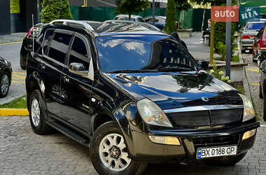 Внедорожник / Кроссовер SsangYong Rexton 2004 в 