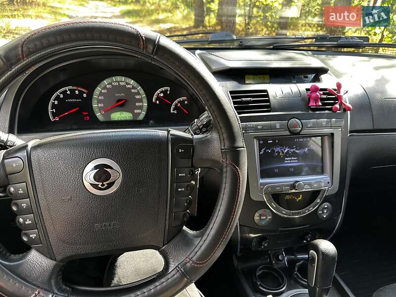 Внедорожник / Кроссовер SsangYong Rexton 2010 в Киеве