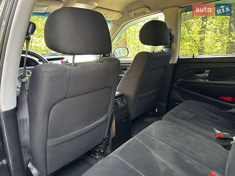 Внедорожник / Кроссовер SsangYong Rexton 2010 в Киеве