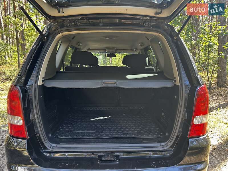 Внедорожник / Кроссовер SsangYong Rexton 2010 в Киеве