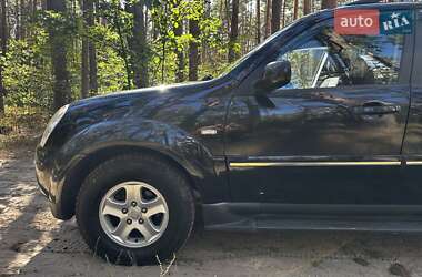 Внедорожник / Кроссовер SsangYong Rexton 2010 в 