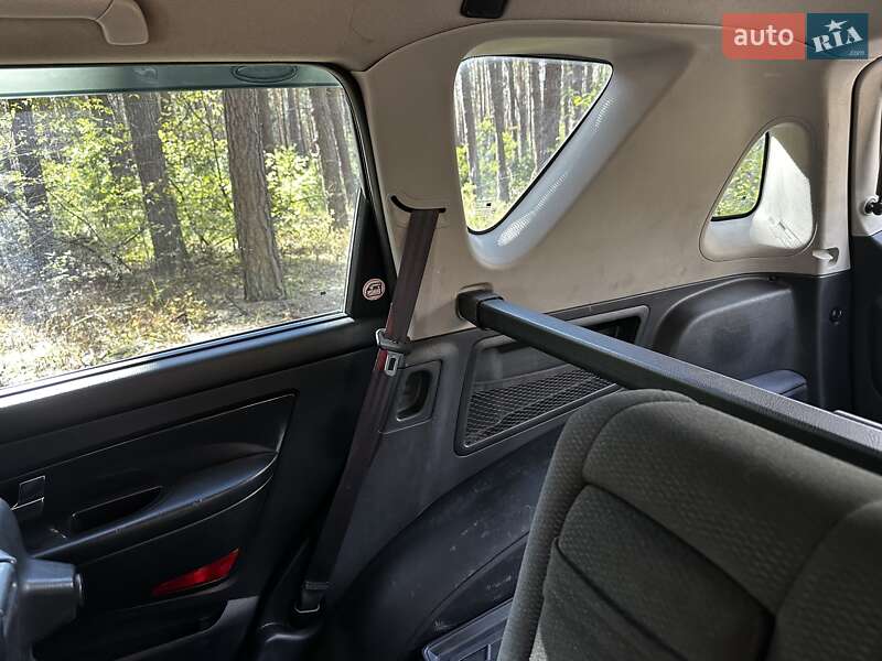 Внедорожник / Кроссовер SsangYong Rexton 2010 в Киеве