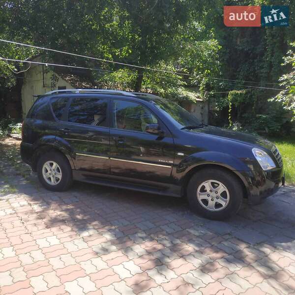Позашляховик / Кросовер SsangYong Rexton 2010 в Одесі