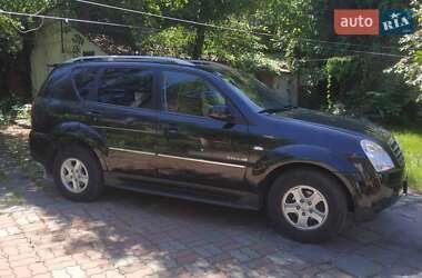 Внедорожник / Кроссовер SsangYong Rexton 2010 в 