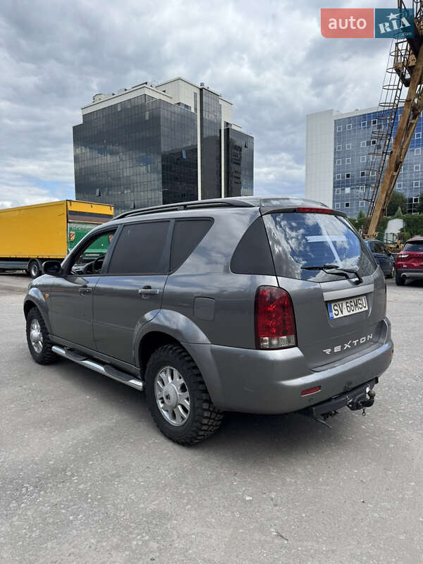 Позашляховик / Кросовер SsangYong Rexton 2003 в 