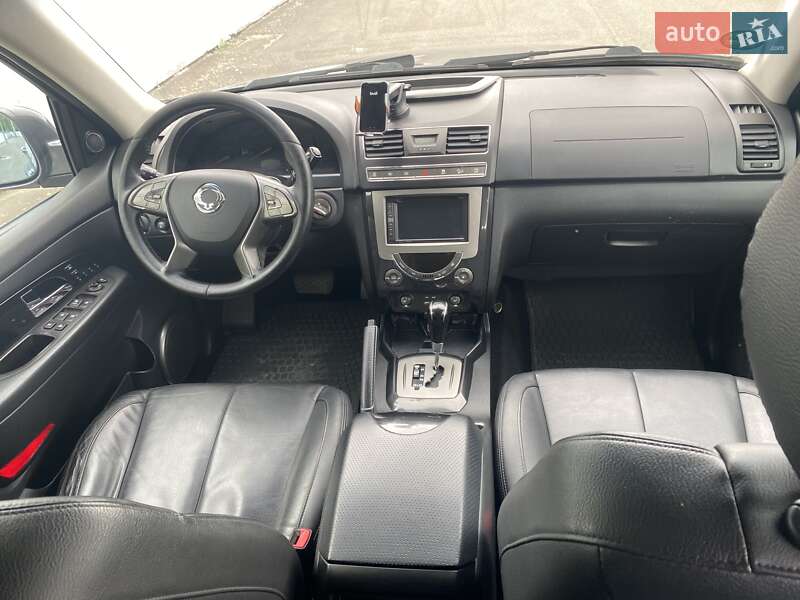 Внедорожник / Кроссовер SsangYong Rexton 2016 в Ирпене фото 8 Внедорожник / Кроссовер SsangYong Rexton 2016 в Ирпене