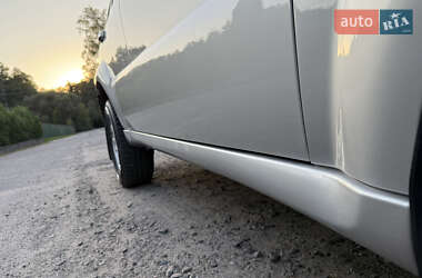 Позашляховик / Кросовер SsangYong Rexton 2012 в 
