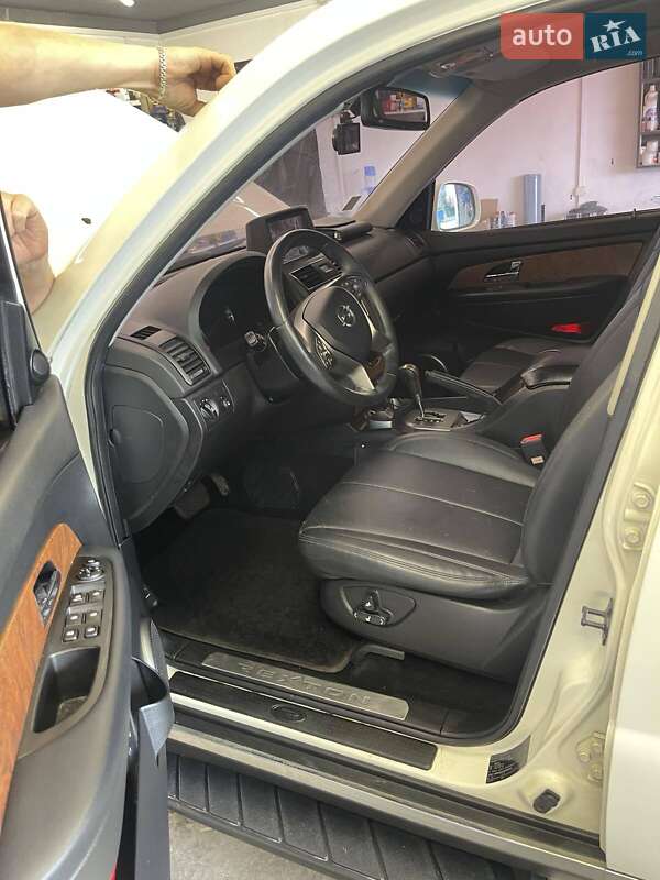 Внедорожник / Кроссовер SsangYong Rexton 2016 в Львове фото 12 Внедорожник / Кроссовер SsangYong Rexton 2016 в Львове