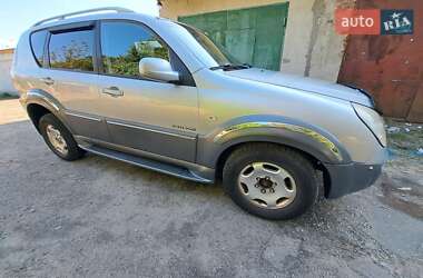 Позашляховик / Кросовер SsangYong Rexton 2006 в 