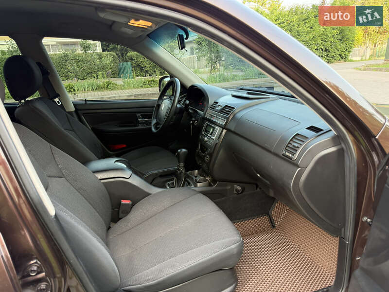 Позашляховик / Кросовер SsangYong Rexton 2013 в Львові