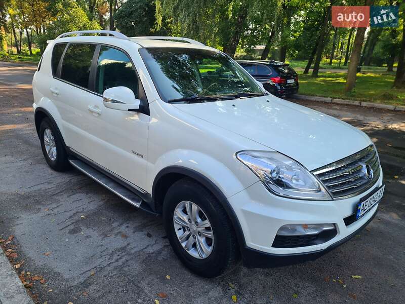 Внедорожник / Кроссовер SsangYong Rexton 2012 в Львове