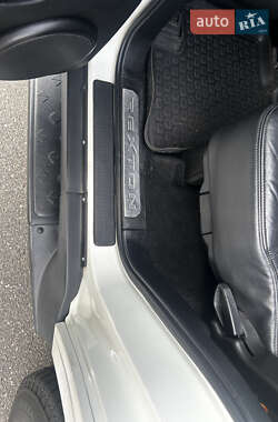 Внедорожник / Кроссовер SsangYong Rexton 2012 в 