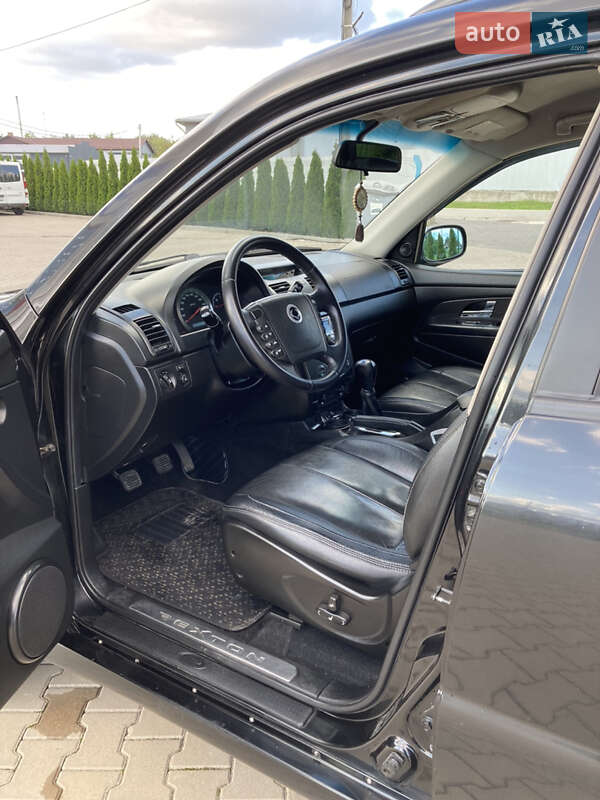 Позашляховик / Кросовер SsangYong Rexton 2008 в Чернівцях