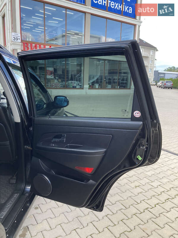 Позашляховик / Кросовер SsangYong Rexton 2008 в Чернівцях