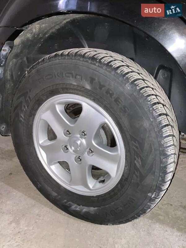 Позашляховик / Кросовер SsangYong Rexton 2008 в Чернівцях