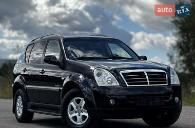 Внедорожник / Кроссовер SsangYong Rexton 2009 в 