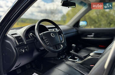 Внедорожник / Кроссовер SsangYong Rexton 2009 в 