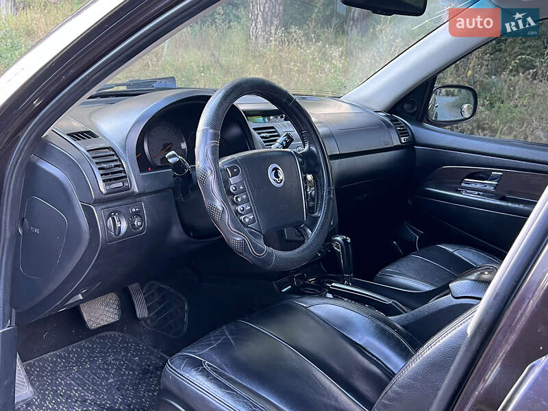 Внедорожник / Кроссовер SsangYong Rexton 2008 в Киеве