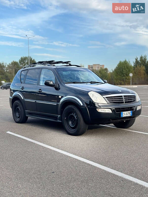 Внедорожник / Кроссовер SsangYong Rexton 2005 в Киеве