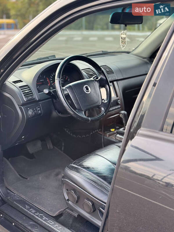 Внедорожник / Кроссовер SsangYong Rexton 2005 в Киеве