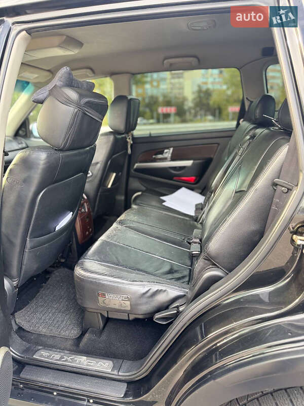 Внедорожник / Кроссовер SsangYong Rexton 2005 в Киеве