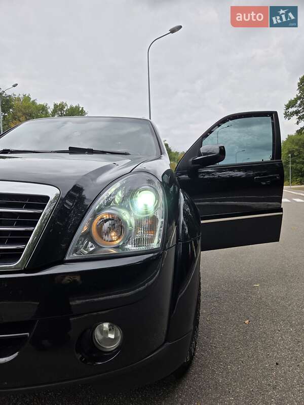 Позашляховик / Кросовер SsangYong Rexton 2008 в Харкові