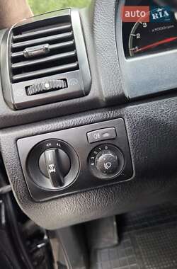 Позашляховик / Кросовер SsangYong Rexton 2008 в 