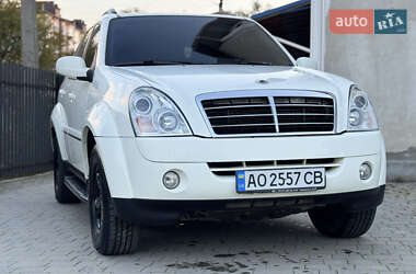Позашляховик / Кросовер SsangYong Rexton 2008 в 