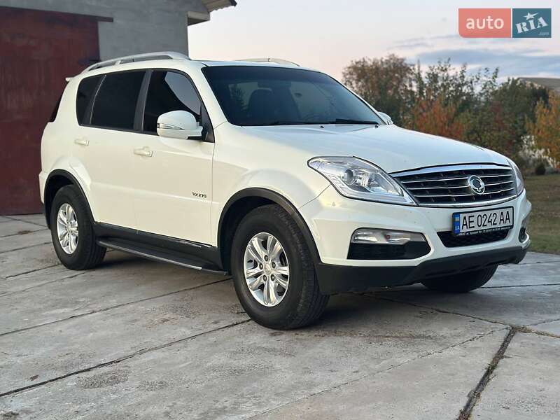 Внедорожник / Кроссовер SsangYong Rexton 2012 в Черкассах