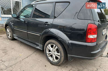 Внедорожник / Кроссовер SsangYong Rexton 2011 в 