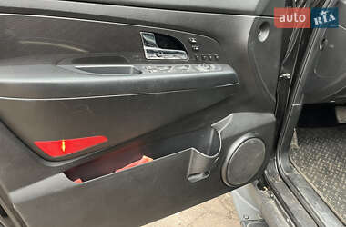 Внедорожник / Кроссовер SsangYong Rexton 2011 в 