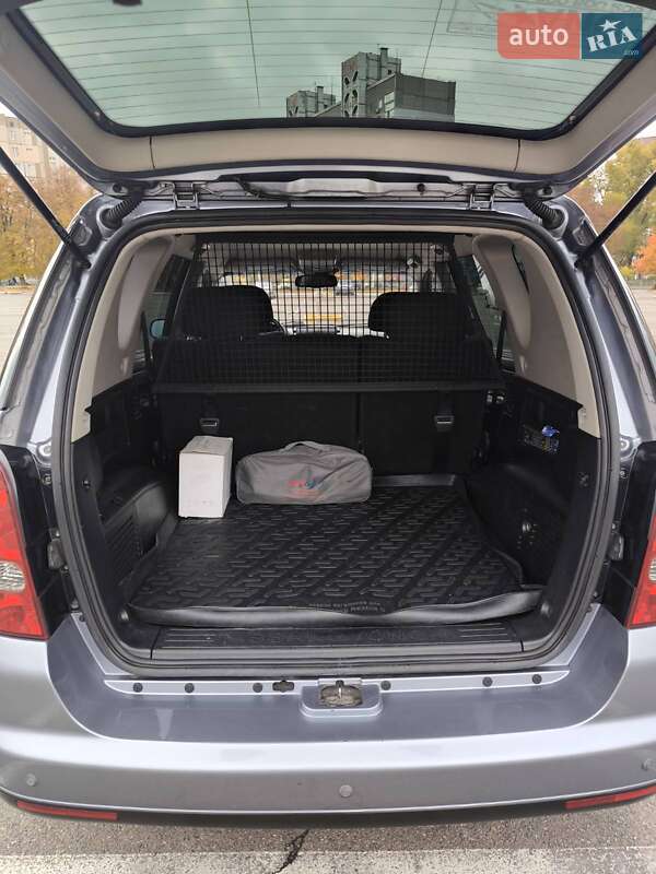 Внедорожник / Кроссовер SsangYong Rexton 2011 в Броварах