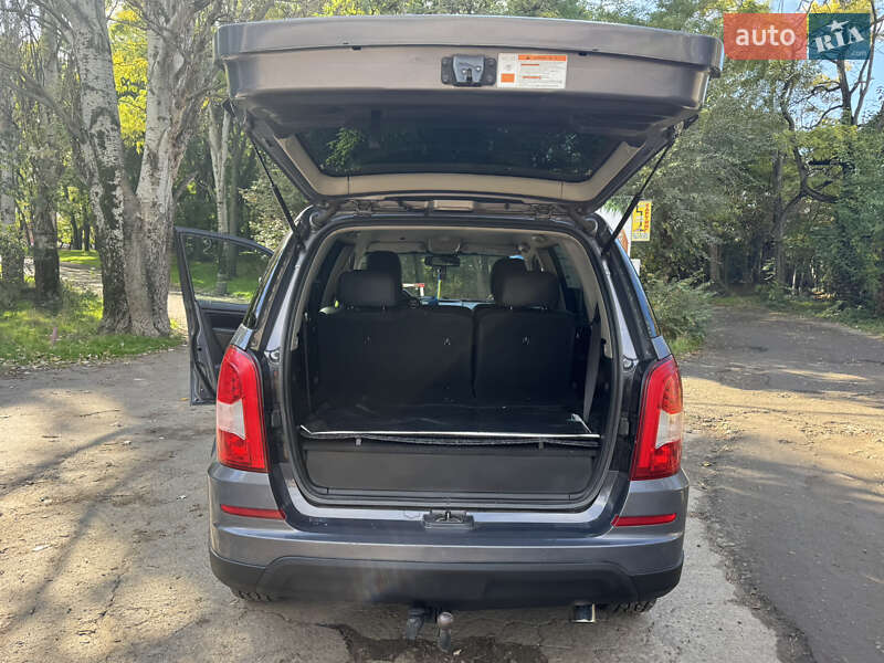 Внедорожник / Кроссовер SsangYong Rexton 2016 в Одессе фото 6 Внедорожник / Кроссовер SsangYong Rexton 2016 в Одессе