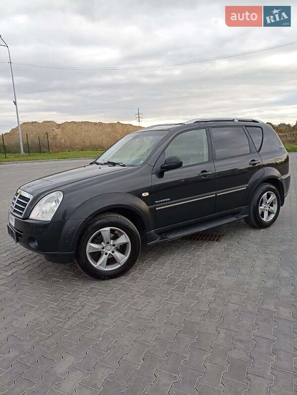 Позашляховик / Кросовер SsangYong Rexton 2007 в Луцьку