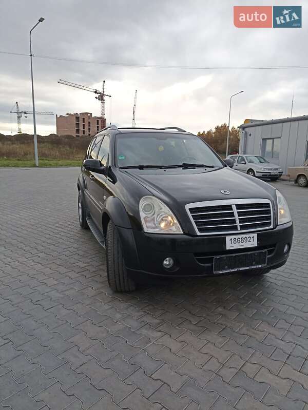 Позашляховик / Кросовер SsangYong Rexton 2007 в Луцьку