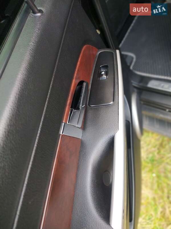 Позашляховик / Кросовер SsangYong Rexton 2005 в Полтаві фото 3 Позашляховик / Кросовер SsangYong Rexton 2005 в Полтаві