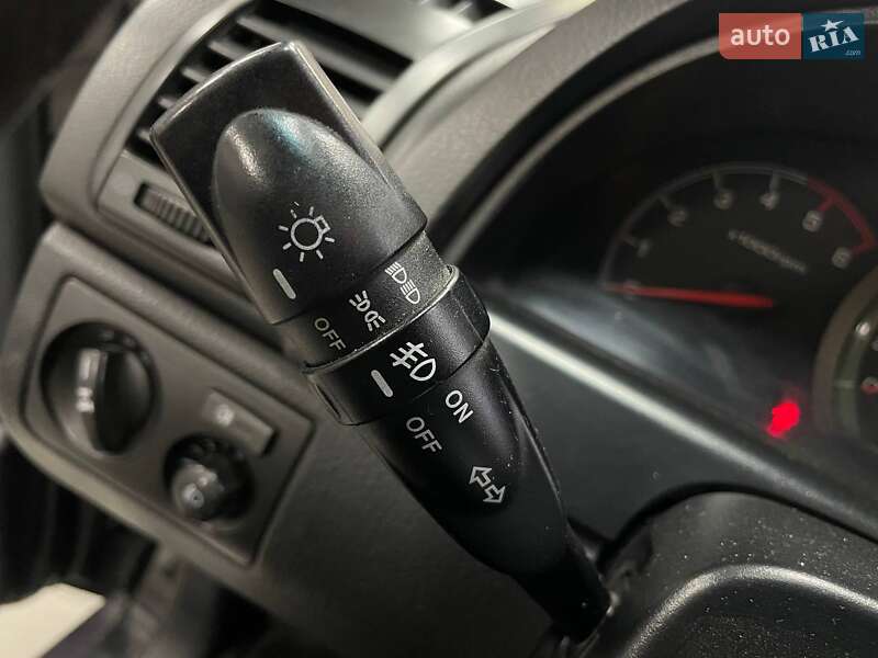 Позашляховик / Кросовер SsangYong Rexton 2008 в Києві