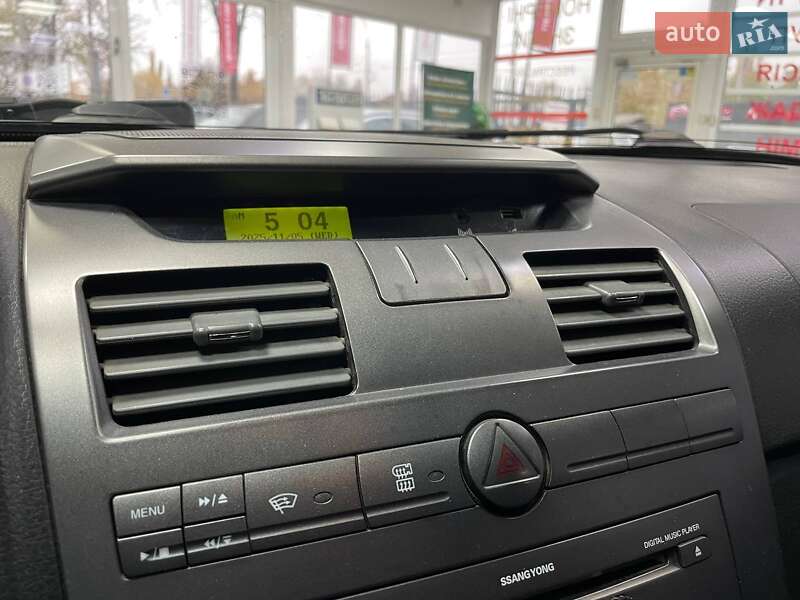 Позашляховик / Кросовер SsangYong Rexton 2008 в Києві