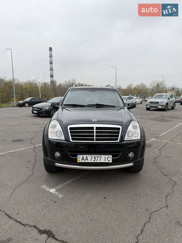 Внедорожник / Кроссовер SsangYong Rexton 2011 в Киеве фото 4 Внедорожник / Кроссовер SsangYong Rexton 2011 в Киеве