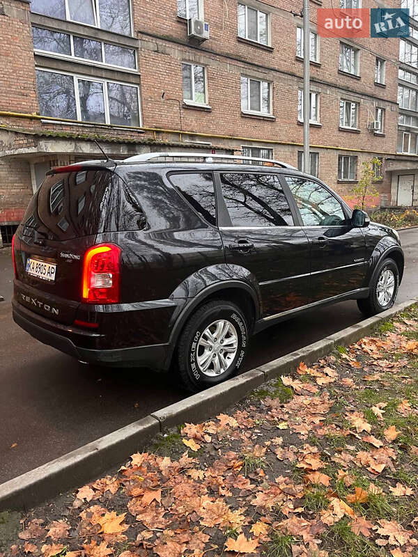 Позашляховик / Кросовер SsangYong Rexton 2013 в Києві