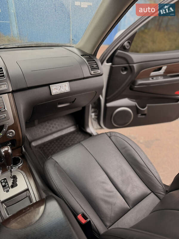 Внедорожник / Кроссовер SsangYong Rexton 2013 в Киеве