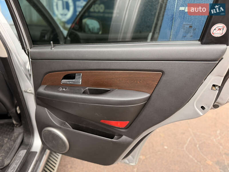 Внедорожник / Кроссовер SsangYong Rexton 2013 в Киеве