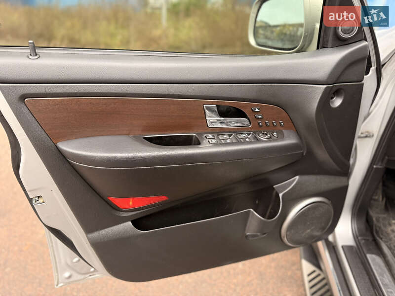 Внедорожник / Кроссовер SsangYong Rexton 2013 в Киеве