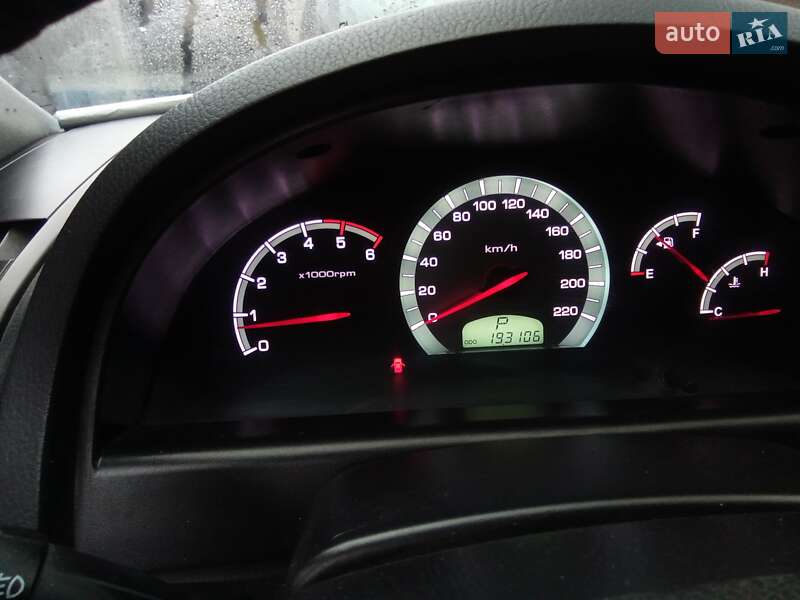 Внедорожник / Кроссовер SsangYong Rexton 2012 в Киеве