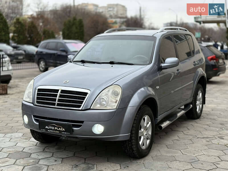 Внедорожник / Кроссовер SsangYong Rexton 2011 в Одессе