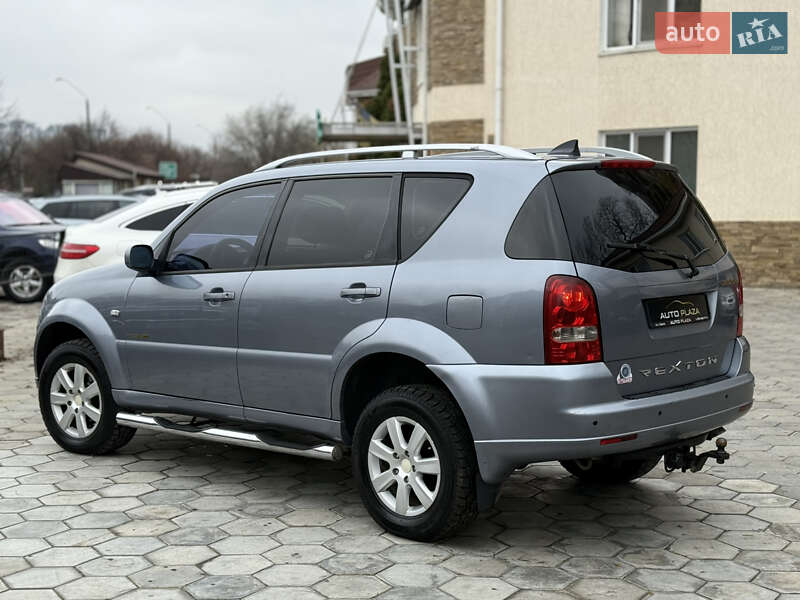 Внедорожник / Кроссовер SsangYong Rexton 2011 в Одессе